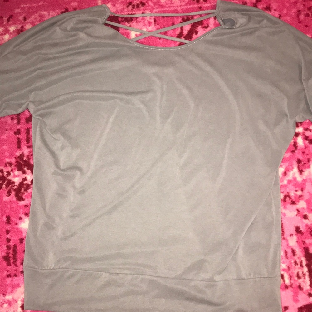 gray casual top